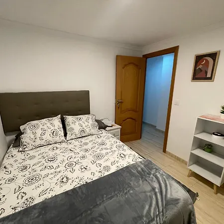 Homestay El Patio De Lucy *